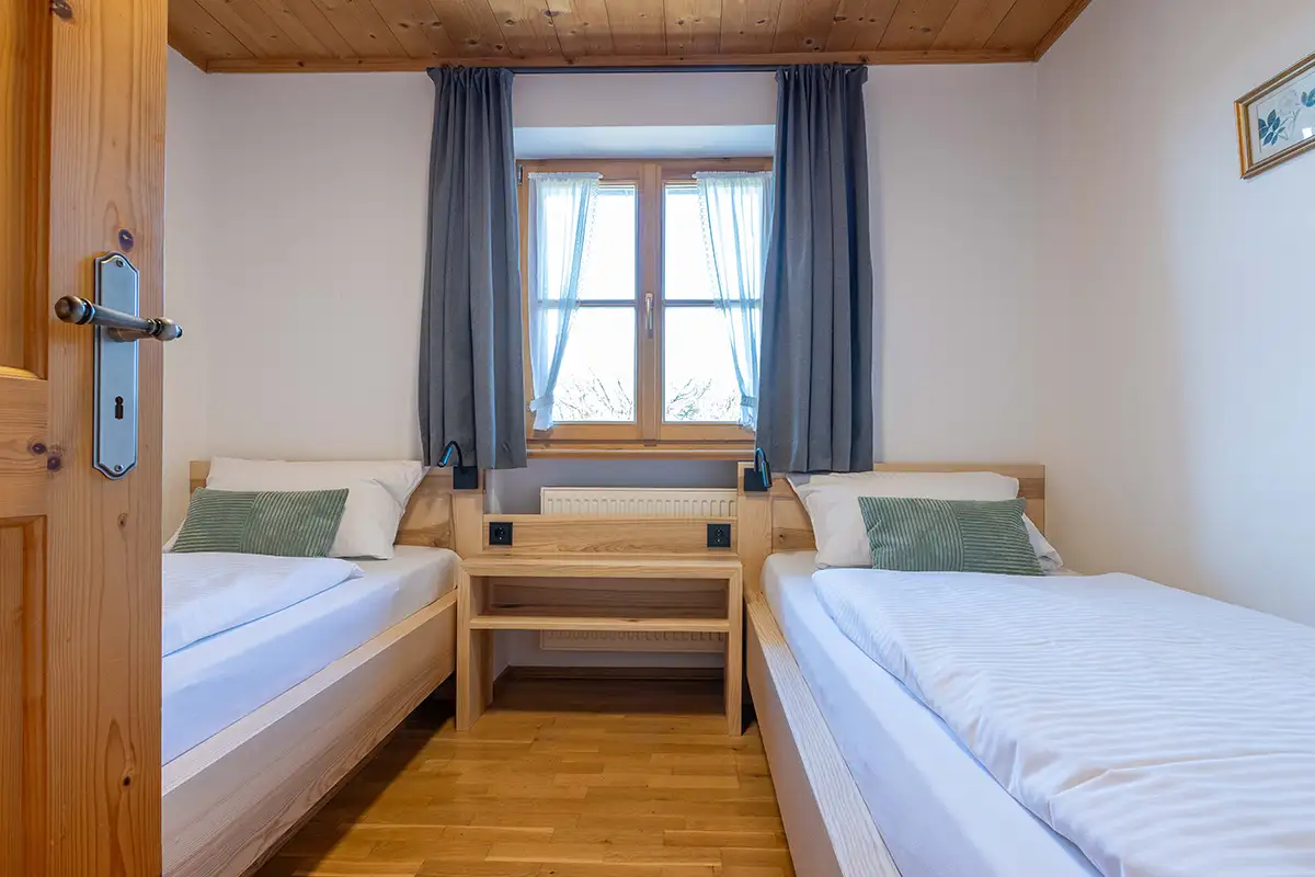 Kleines zweites Schlafzimmer der Ferienwohnung Vorberg im Broslhof